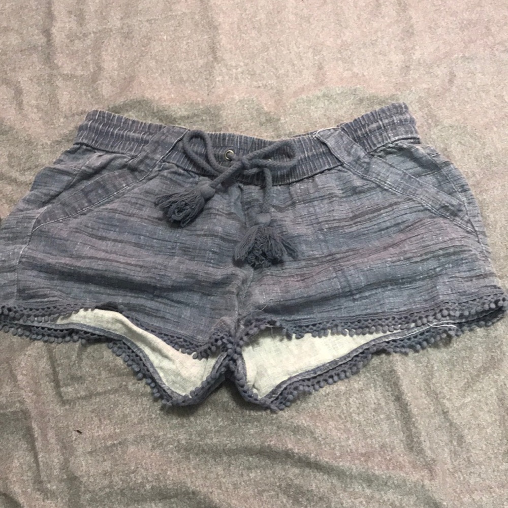 Ruffle shorts